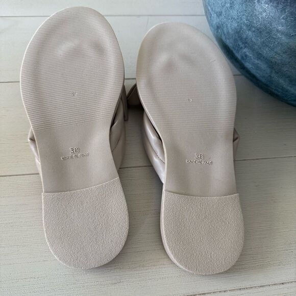 Free People Brynn Bow Sandals Flip Flops in Cream New in Box Sz 7, (38) - Picture 8 of 10